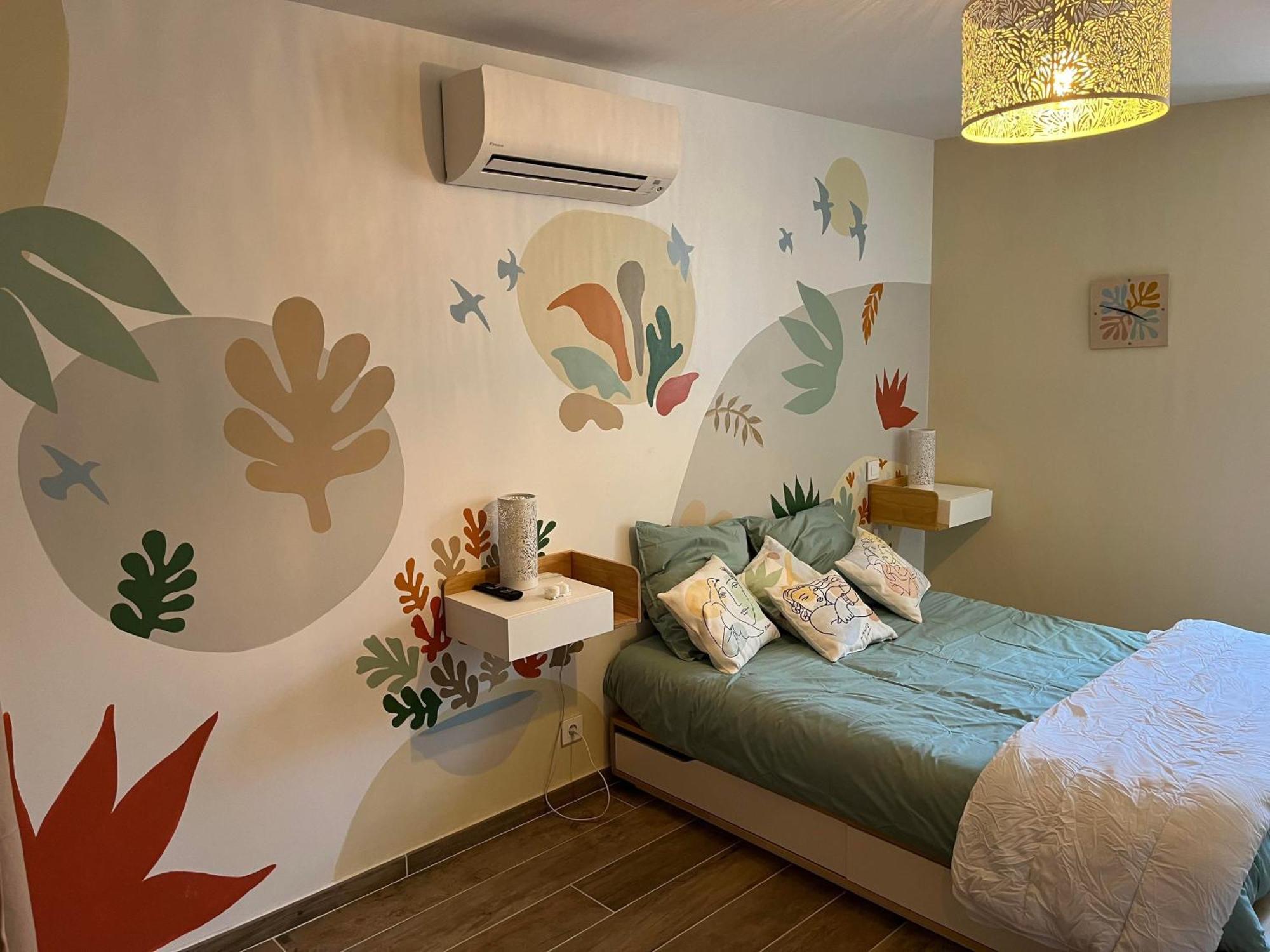 Maison Des Muriers 르 뤽 외부 사진
